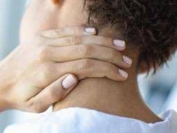 Cracking your back or neck can cause a stroke illustration